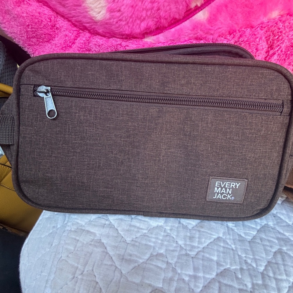 Every Man Jack Mens Toiletry Bag Brown Heathered Dopp Kit Travel Organizer